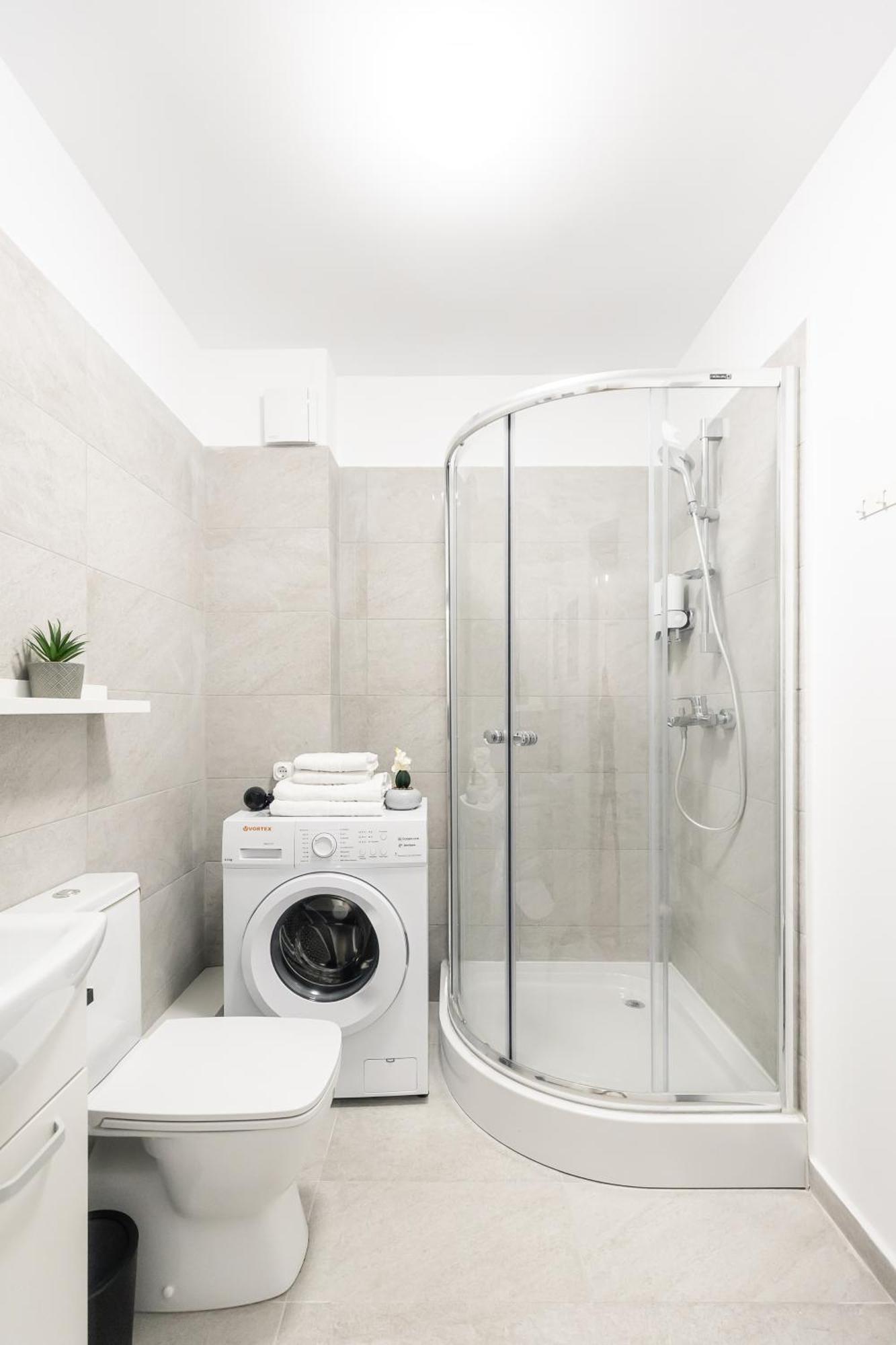 Simplicity Apartments 布加勒斯特 外观 照片