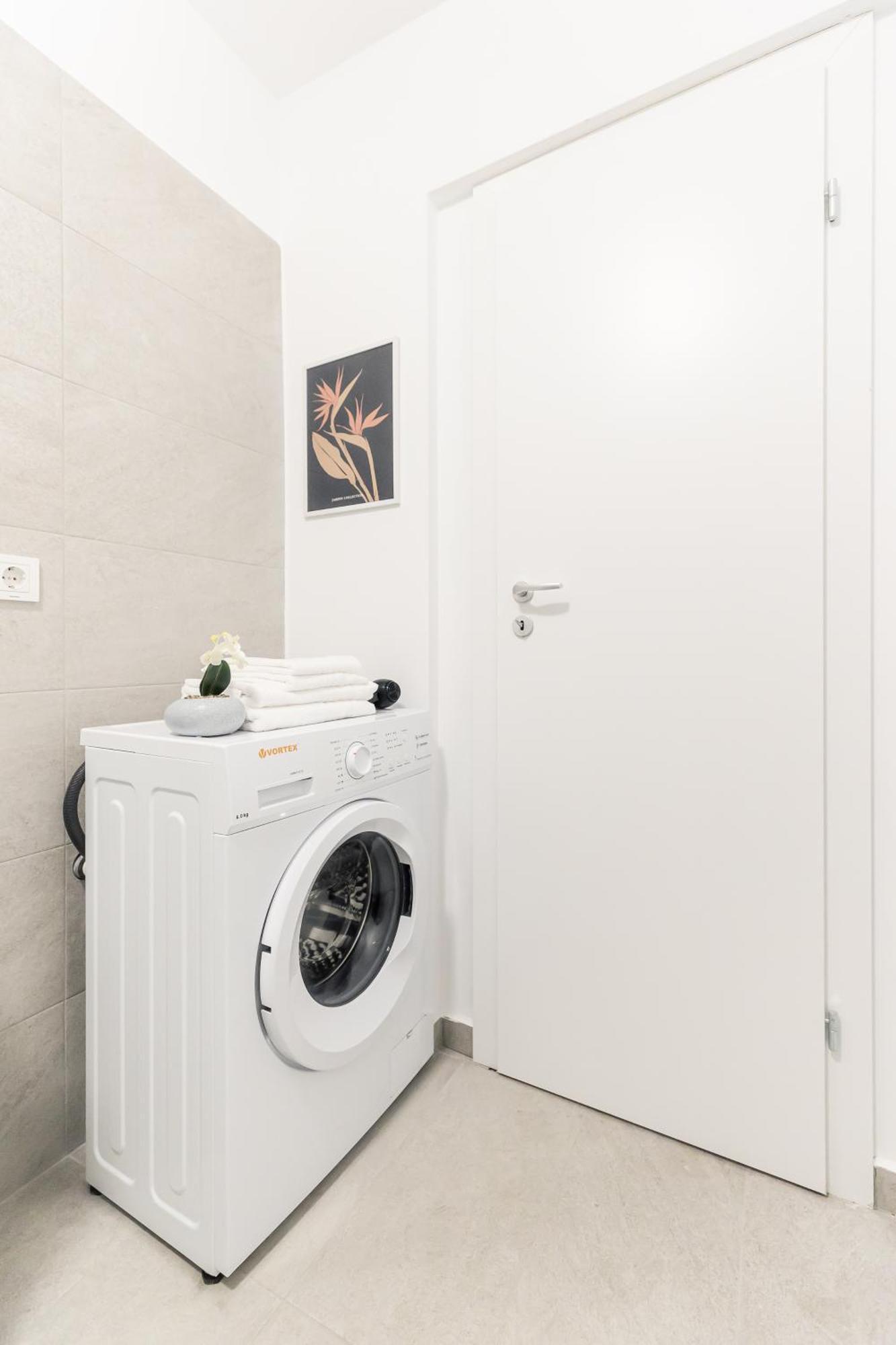 Simplicity Apartments 布加勒斯特 外观 照片
